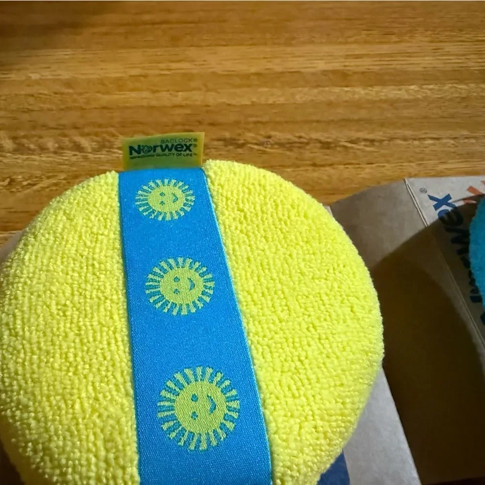 Norwex Kids Bath Sponges Set of 2 Teal and Yellow NWT